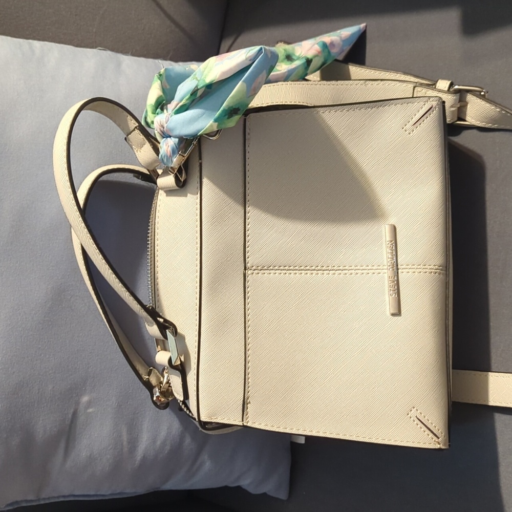 Steve Madden handbag purse light blue with scarf